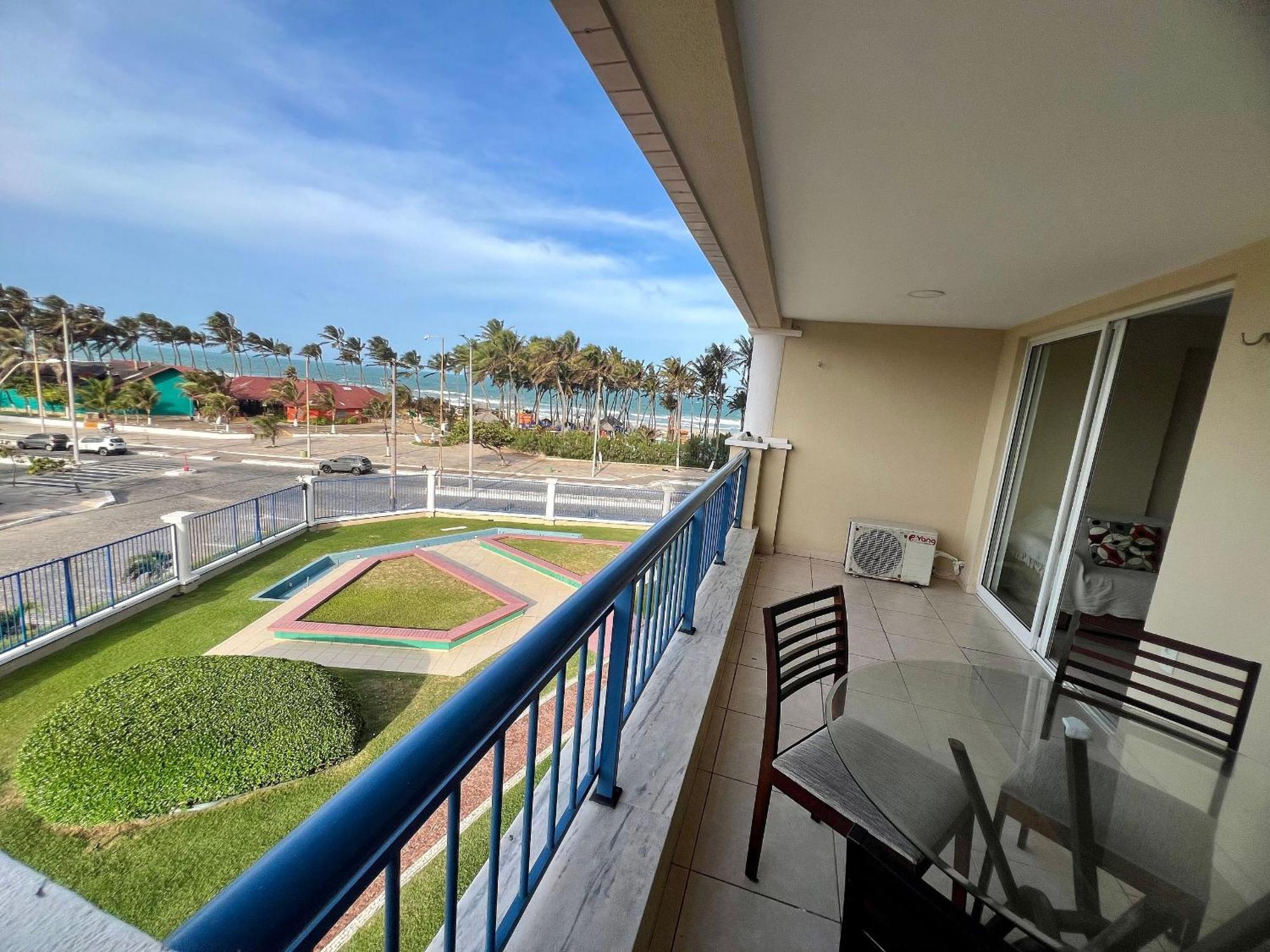 De Temporada Em Village Do Futuro